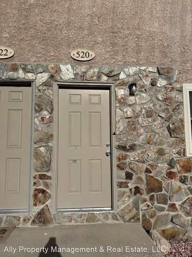 2 Bedroom,1.5 Bathroom Townhouse Located Close To Regional West Medical Center House for rent in Scottsbluff, NE