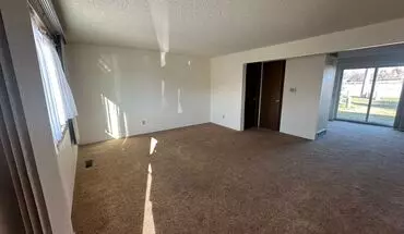2 of 15 542 W 42nd St House for rent in Scottsbluff, NE