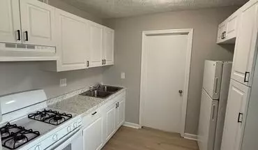 5 of 9 2069 Fontaine Rd Apartment for rent in Lexington, KY