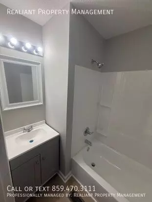 31 Hurley St Apartment for rent in Berea, KY