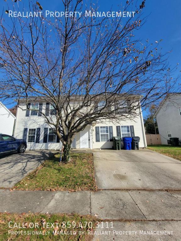 313 Turfway Dr Lexington, KY House for Rent Rentable