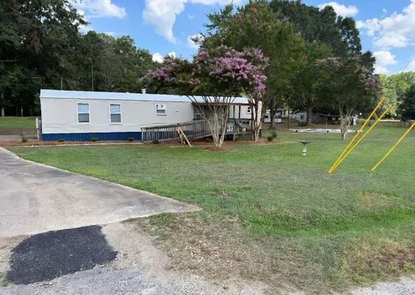 2 Bedroom Mobile Home Close To Wren Apartment for rent in Easley, SC