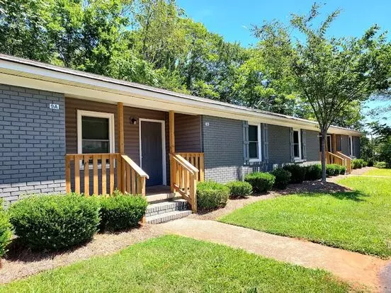 Camellia Court Apartment for rent in Anderson, SC