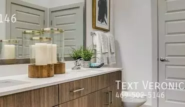 5 of 28 400 S Hall St Apartment for rent in Dallas, TX