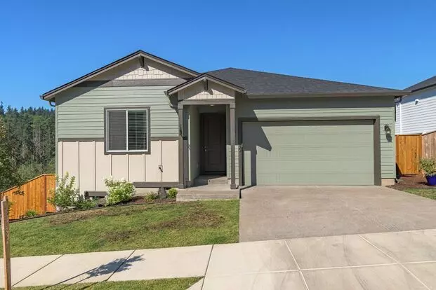 Gorgeous Home With A View!! Available Now!! Apartment for rent in Eugene, OR Gorgeous Home With A View!! Available Now!! Apartment for rent in Eugene, OR
