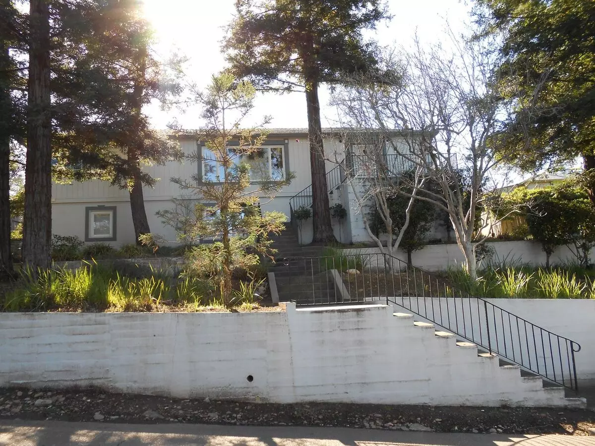Vist2208 Apartment for rent in Redding, CA