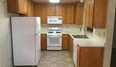 4 of 12 Lynb4463 Apartment for rent in Redding, CA