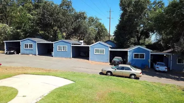 Rail4070 Apartment for rent in Redding, CA