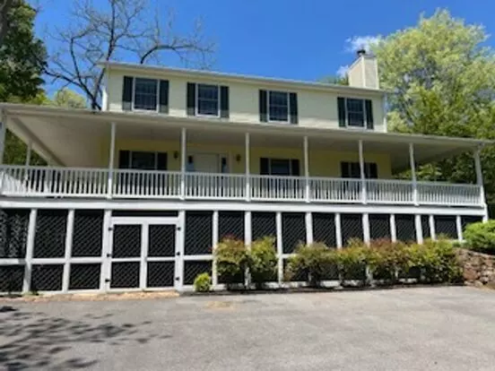 4 Bedroom Located In Paint Bank, Va! Apartment for rent in Paint Bank, VA