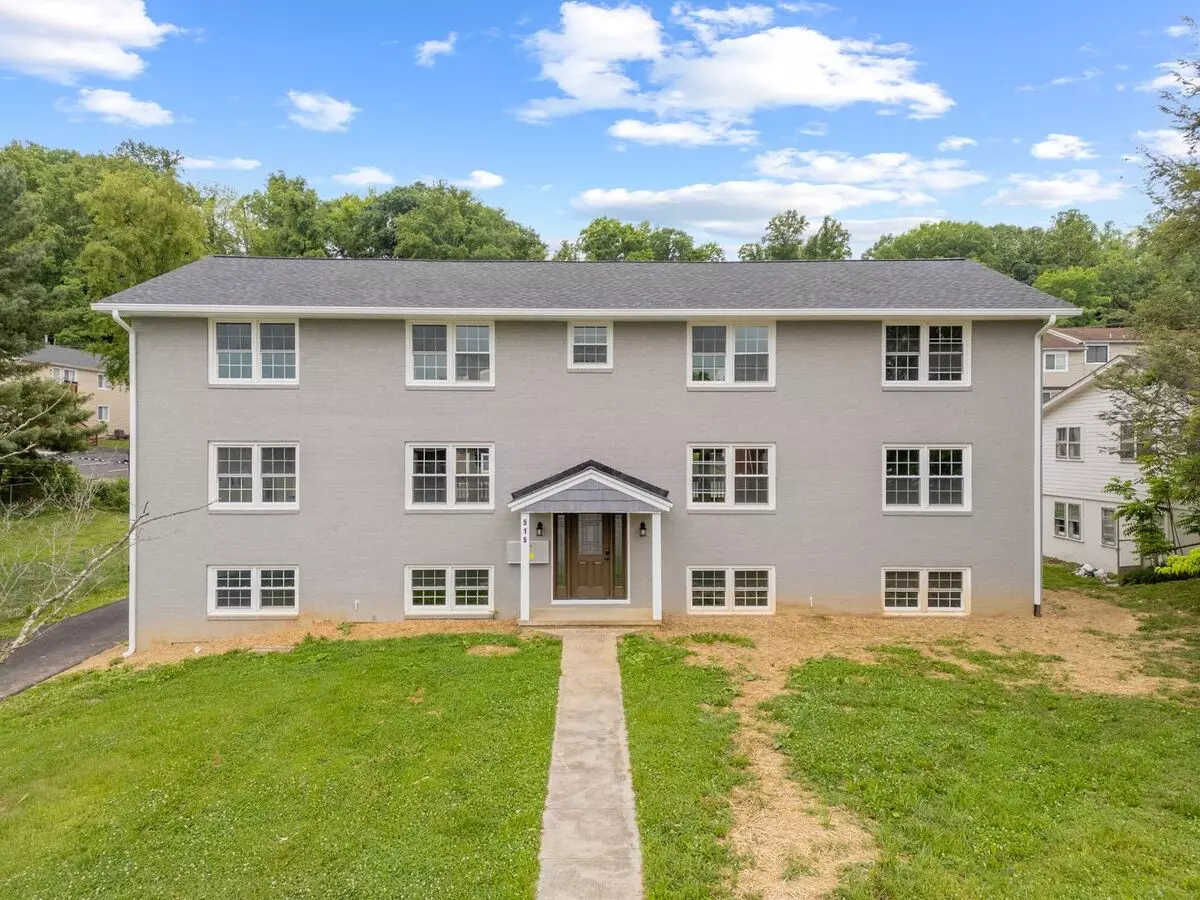2 Bedroom And 1 Bath, Newly Remodeled Apartment for rent in Radford, VA