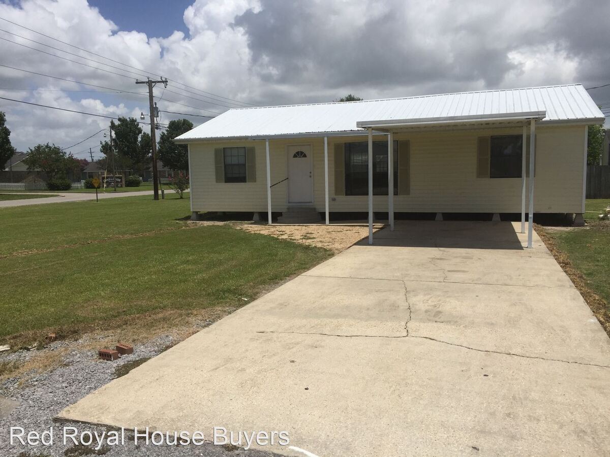 100 Tabor St Abbeville, LA House for Rent Rentable