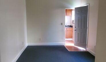 663 Headley Ave Apartment for rent in Lexington, KY