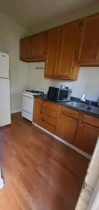 663 Headley Ave Apartment for rent in Lexington, KY