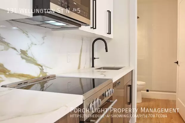 131 Wellington St N Apartment for rent in Hamilton, ON
