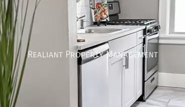 4 of 17 2771 Robertson Ave #4 Apartment for rent in Cincinnati, OH