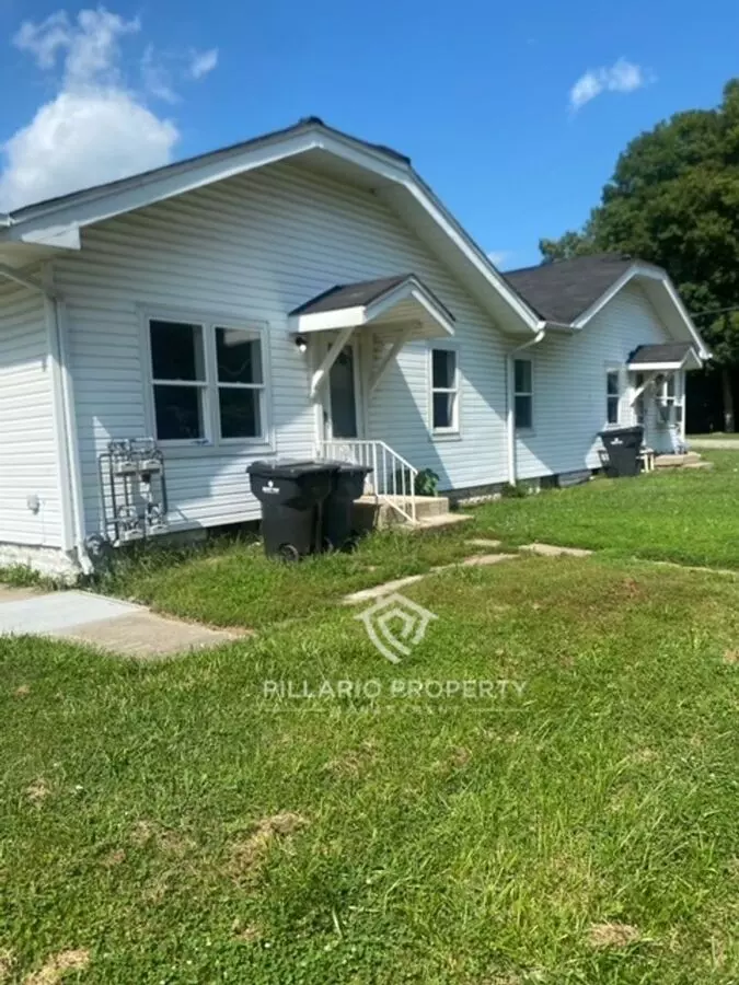 300 E Cross St. Apartment for rent in Anderson, IN