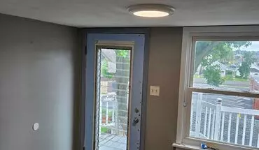 2 of 9 117 S 4th unit 6 House for rent in Dupo, IL