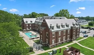 3 of 17 Central State Mansion Apartment for rent in Indianapolis, IN