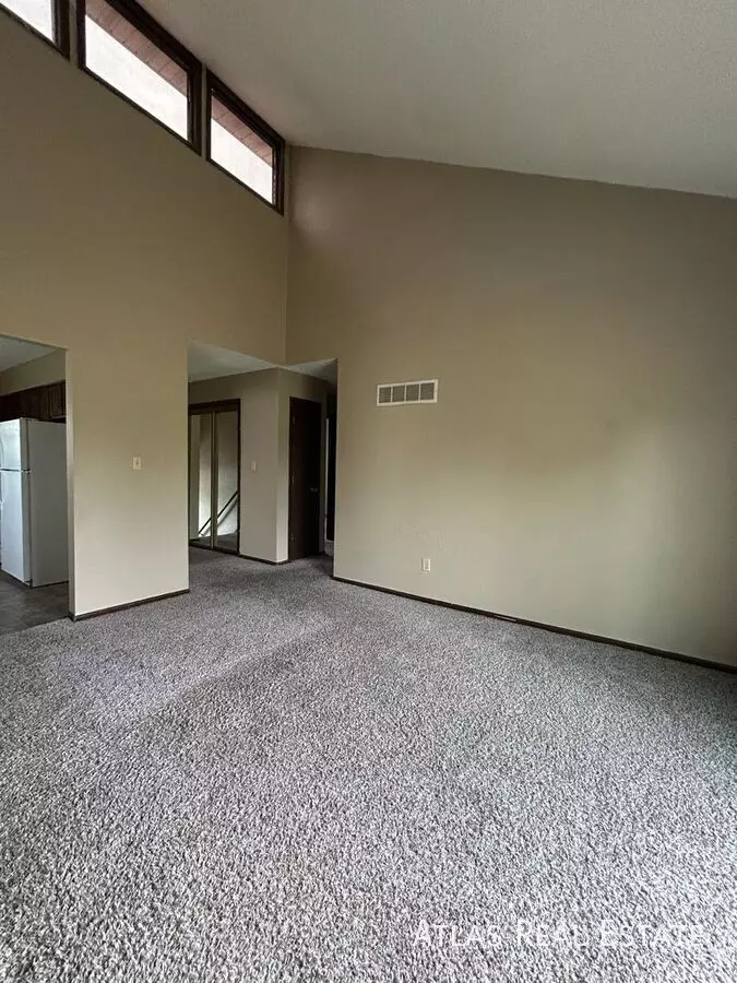17310 E 48th Terrace Ct S Apartment for rent in Independence, MO