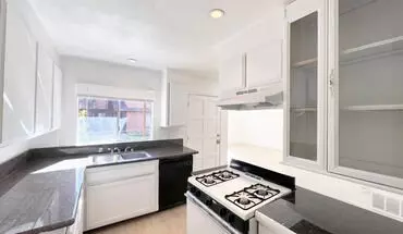 3 of 16 1219 E Pasadena St Apartment for rent in Pomona, CA
