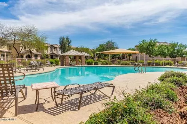 992 S Hawk Ln Apartment for rent in Gilbert, AZ