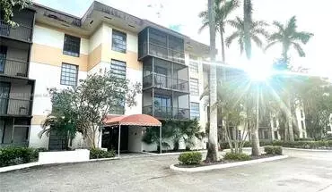 2 of 19 5530 NW 44th St Apartment for rent in Lauderhill, FL