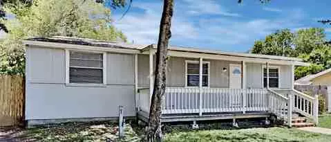 7509 N Saint Peter Ave Apartment for rent in Tampa, FL