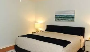 3 of 36 120 Cypress Way E Apartment for rent in Naples, FL