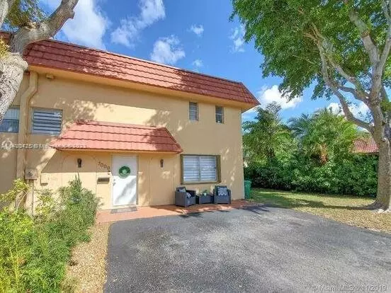 7000 NW 169th St Apartment for rent in Hialeah, FL