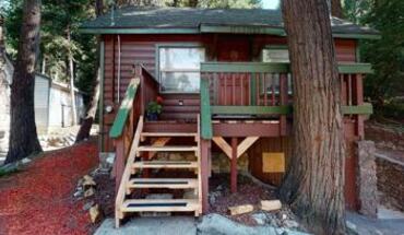 23349 Seeley Way Apartment for rent in Crestline, CA