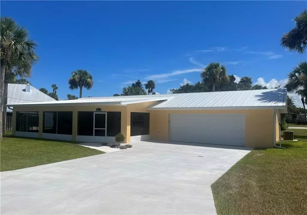 5845 Garretts Rd Apartment for rent in Sebastian, FL