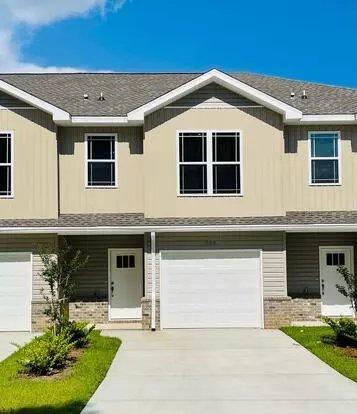 804 Carlton St Apartment for rent in Crestview, FL
