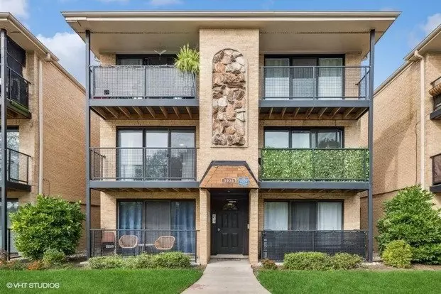 3936 N Narragansett Ave Apartment for rent in Chicago, IL