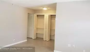 4 of 17 1630 N 25th Ave Apartment for rent in Hollywood, FL