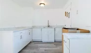 5 of 10 904 NE 25th St Apartment for rent in Gainesville, FL