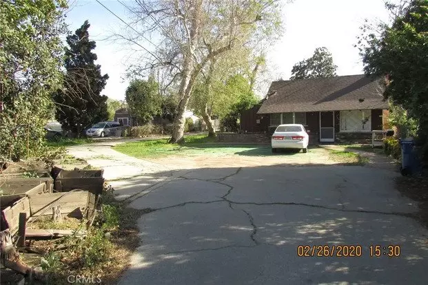 10646 Tuxford St Apartment for rent in Sun Valley, CA