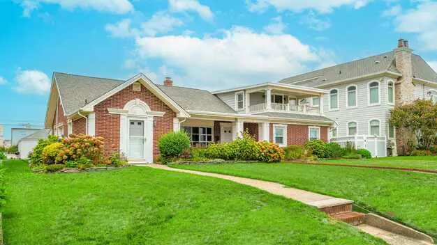 4 Washington Ave Apartment for rent in Avonbythesea, NJ