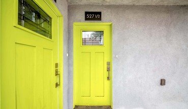 527 W 80th St Apartment for rent in Los Angeles, CA
