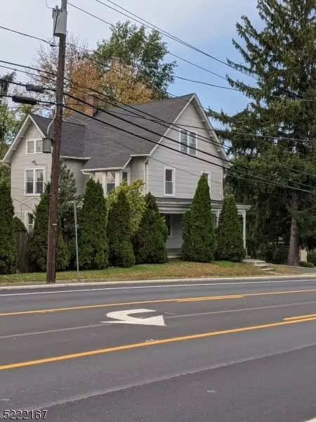 294 Pompton Ave Apartment for rent in Cedar Grove, NJ
