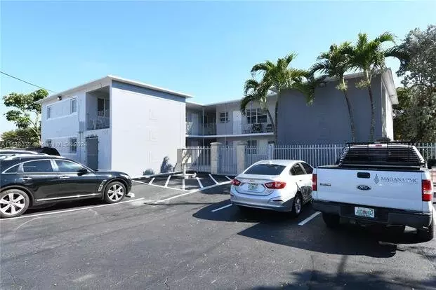 1398 NW 61st St Apartment for rent in Miami, FL