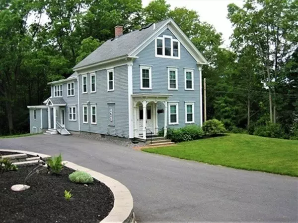 33 Maple St Apartment for rent in Sterling, MA