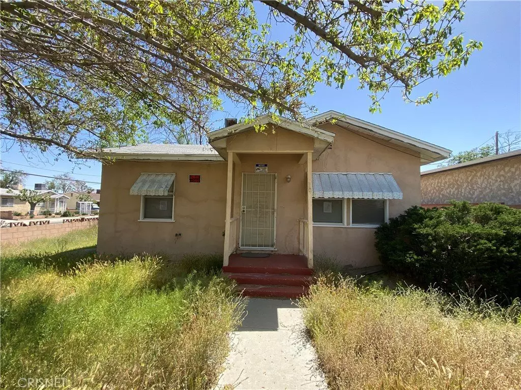 43360 7th St E Apartment for rent in Lancaster, CA