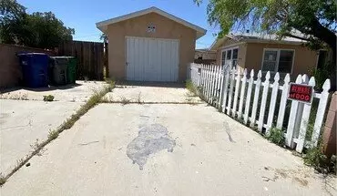 3 of 10 43360 7th St E Apartment for rent in Lancaster, CA