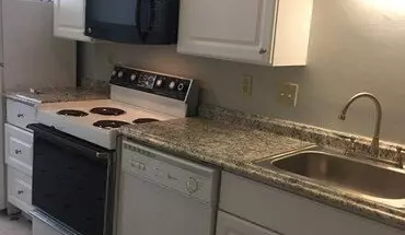 3 of 13 8 Ransom Rd Apartment for rent in Boston, MA