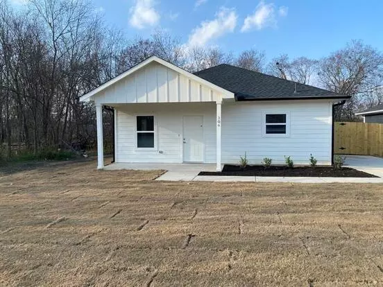 106 W 17th Ave Apartment for rent in Corsicana, TX