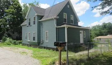 3 of 10 57 Clover St Apartment for rent in Worcester, MA