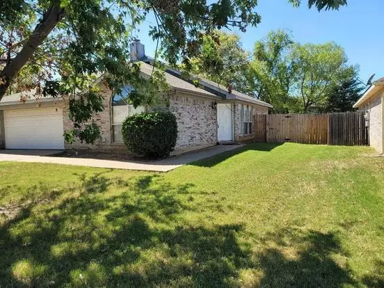 7320 Nantucket Dr Apartment for rent in Forest Hill, TX