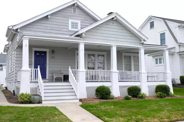 220 Lincoln Ave Apartment for rent in Avon By The Sea, NJ