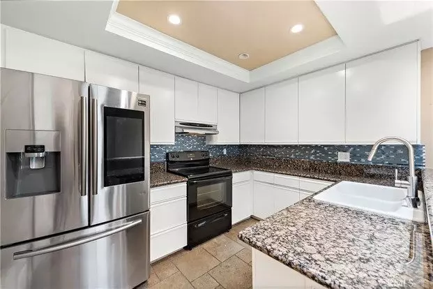 81 Pearl Apartment for rent in Laguna Niguel, CA