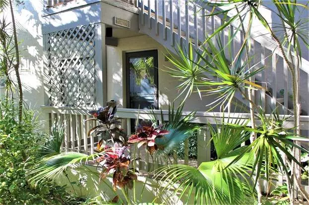 1515 Clower Creek Dr Apartment for rent in Sarasota, FL